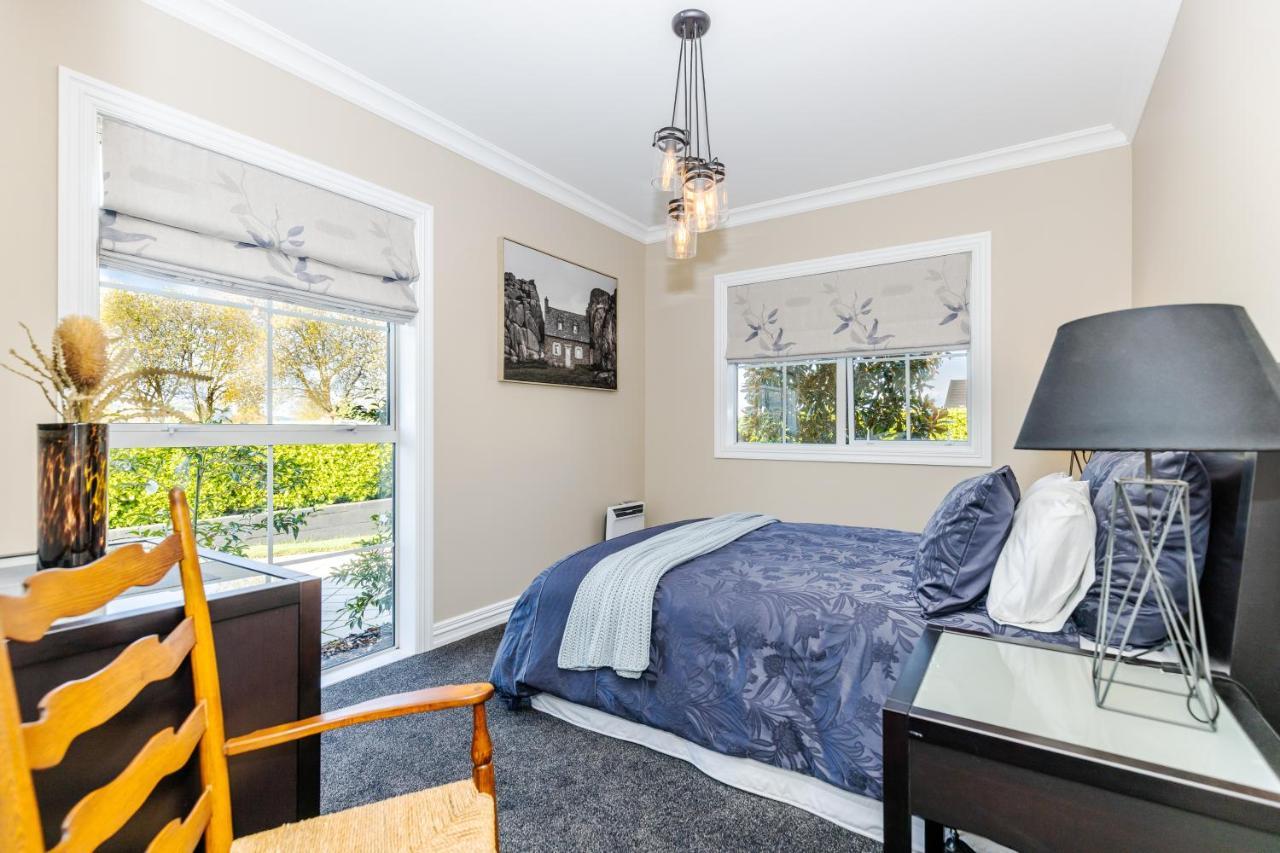 Sweet Magnolia 1 Or 2 Bedroom Suite St Kilda Cambridge With Complimentary Continental Breakfast Exterior foto